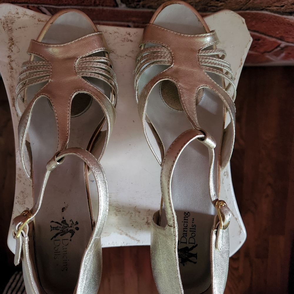 Dancing Dolls - image 4